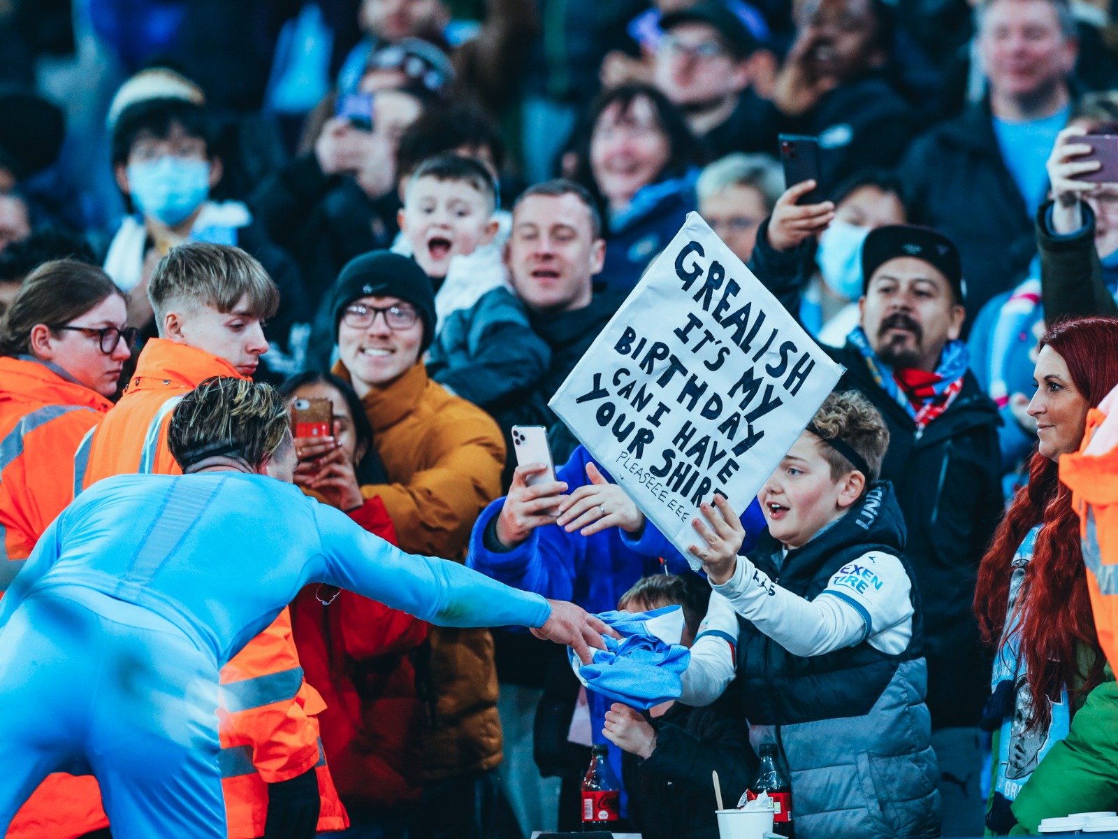 中表现出色 中表现出色